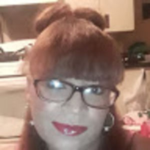 Meet your Posher, Brenda